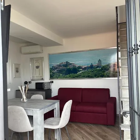 Montallegro * Веццано-Лигуре